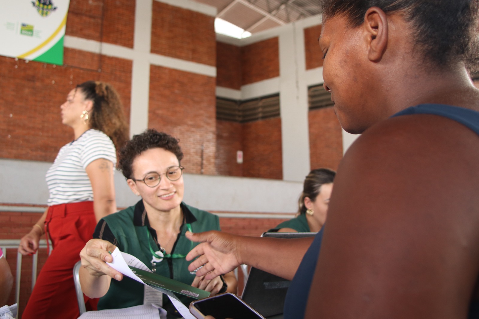 Aluguel Social: 76 mil famílias beneficiadas em 145 municípios goianos - Mulheres em situação de violência doméstica devem entregar documentação do Aluguel Social